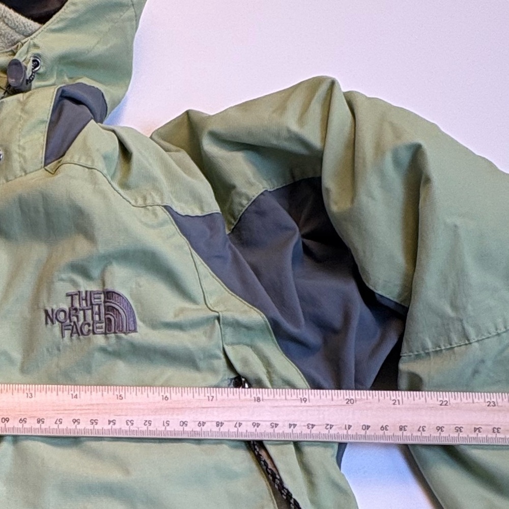 Vintage Y2K TNF Summit Series 3-in-1 HyVent Jacket w/ Fleece Liner - Picture 4 of 12